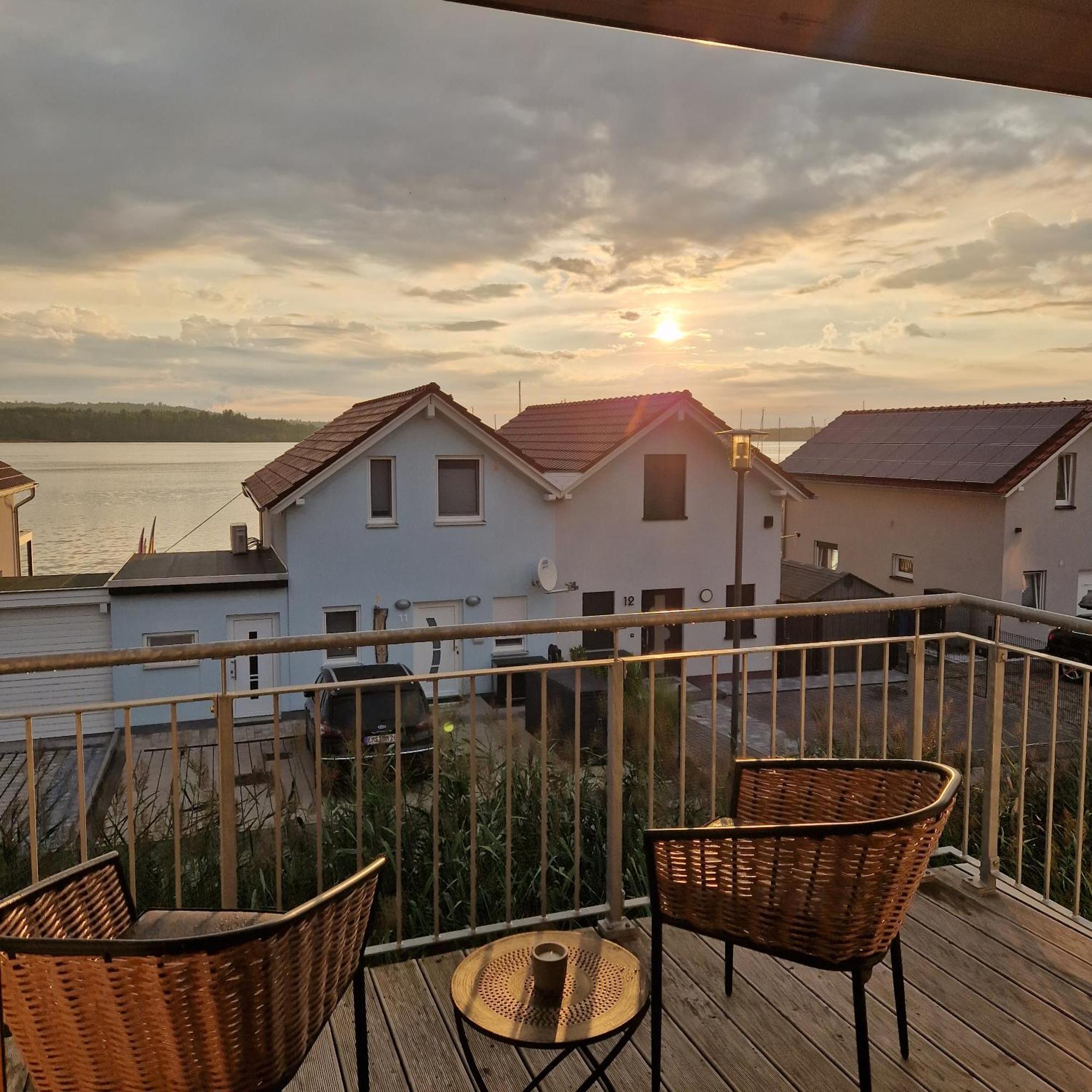 Ferienhaus Seezeit Direkt Am Geiseltalsee Mit Sauna Villa Mucheln Exterior foto